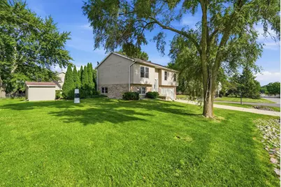 3909 Brookside Drive, Crown Point, IN 46307 - Photo 3
