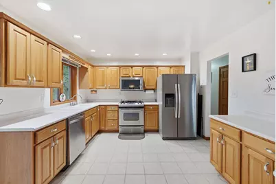 3909 Brookside Drive, Crown Point, IN 46307 - Photo 9