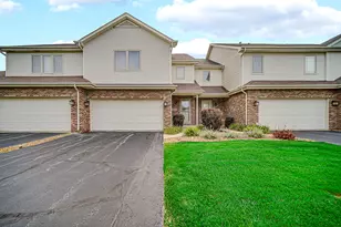 9793 Gettler St, Dyer, IN 46311 - Photo 1