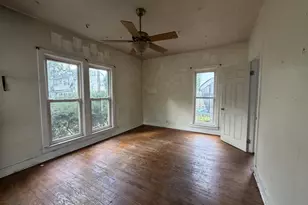 406 Locust St, Valparaiso, IN 46383 - Photo 7