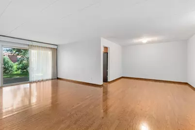 2511 E Lakeshore Drive #A1, Crown Point, IN 46307 - Photo 7