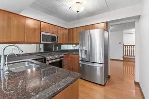 2511 E Lakeshore Dr, Crown Point, IN 46307 - Photo 11