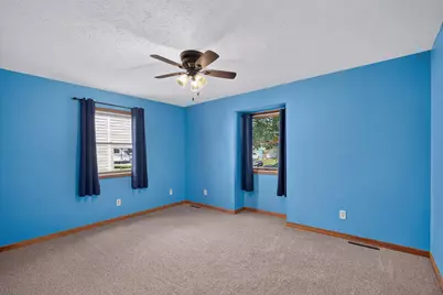 6635 Hawthorne Avenue, Portage, IN 46368 - Photo 17