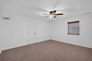6635 Hawthorne Ave, Portage, IN 46368 - Photo 23