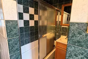 1037 Moss St, Hammond, IN 46320 - Photo 13