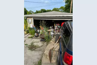 8207 Grace Street, Highland, IN 46322 - Photo 5