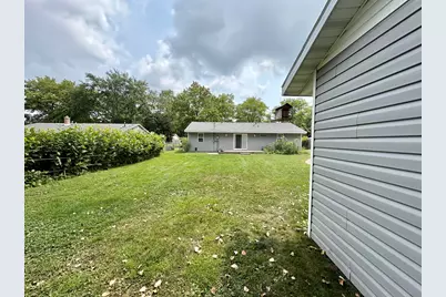70 N Hillcrest Avenue, Hobart, IN 46342 - Photo 23