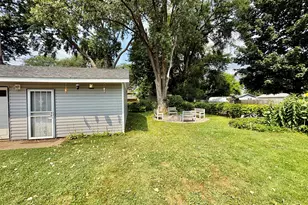70 N Hillcrest Ave, Hobart, IN 46342 - Photo 19