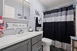 2251 Deerpath Dr W, Schererville, IN 46375 - Photo 15