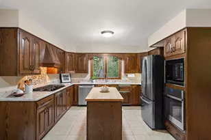 1147 N 400 E, Chesterton, IN 46304 - Photo 9
