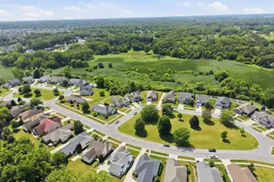 495 O'Hagan Dr, Crown Point, IN 46307 - Photo 47