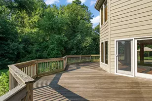 402 Rolling Meadow Dr, Valparaiso, IN 46385 - Photo 49
