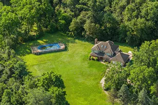 402 Rolling Meadow Dr, Valparaiso, IN 46385 - Photo 55