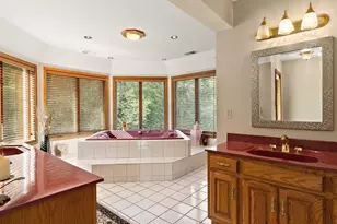 402 Rolling Meadow Dr, Valparaiso, IN 46385 - Photo 35