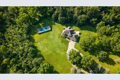 402 Rolling Meadow Drive, Valparaiso, IN 46385 - Photo 5