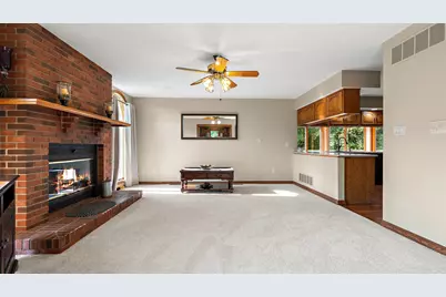 402 Rolling Meadow Drive, Valparaiso, IN 46385 - Photo 13