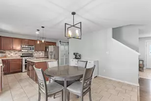 2752 Longford Ave, Valparaiso, IN 46385 - Photo 7