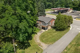 702 Pine Lake Ave, La Porte, IN 46350 - Photo 3