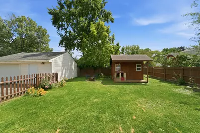 609 Sunset Drive, Kouts, IN 46347 - Photo 27