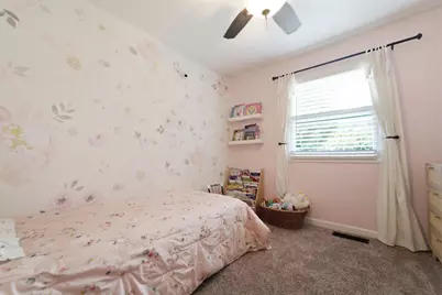 609 Sunset Drive, Kouts, IN 46347 - Photo 9