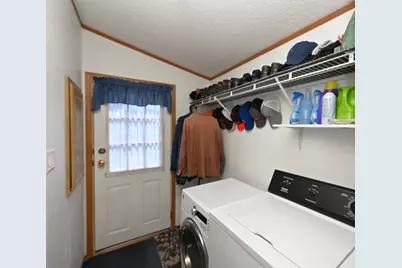 49 W 800 N, Winamac, IN 46996 - Photo 9