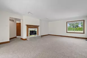 8427 Randolph St, Crown Point, IN 46307 - Photo 17