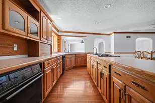 8427 Randolph St, Crown Point, IN 46307 - Photo 23