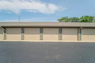 8121 Lake Shore Dr, Cedar Lake, IN 46303 - Photo 15