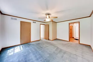 852 Springdale Dr, Hobart, IN 46342 - Photo 17