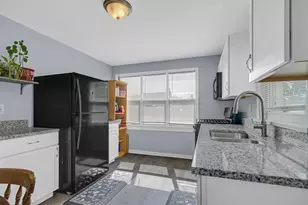 117 N Wisconsin St, Hobart, IN 46342 - Photo 13