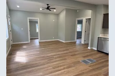 805 Woodland Terrace, Valparaiso, IN 46383 - Photo 3