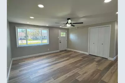 710 W Charles Street, Rensselaer, IN 47978 - Photo 11