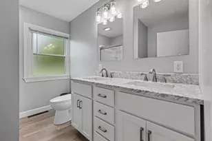 706 Milton St, Valparaiso, IN 46385 - Photo 15