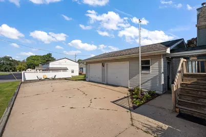 622 Azalea Street SE, Demotte, IN 46310 - Photo 31