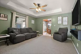 622 Azalea St SE, Demotte, IN 46310 - Photo 9