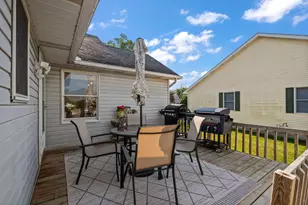 622 Azalea St SE, Demotte, IN 46310 - Photo 35