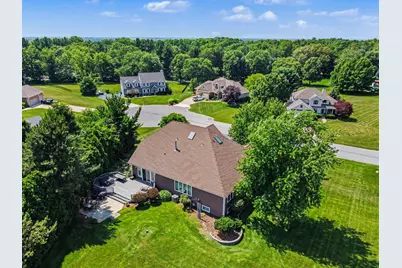 141 Kensington Drive, Valparaiso, IN 46385 - Photo 3