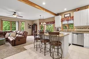 141 Kensington Dr, Valparaiso, IN 46385 - Photo 11