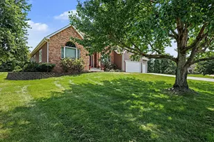 141 Kensington Dr, Valparaiso, IN 46385 - Photo 45