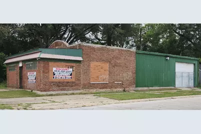 5600 W 5th Avenue, Gary, IN 46406 - Photo 1