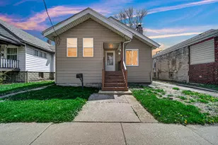 610 Highland St, Hammond, IN 46320 - Photo 1