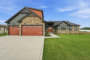 7342 Brookhaven Dr, Crown Point, IN 46307 - Photo 3