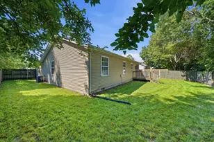 3846 Schneider St, Lake Station, IN 46405 - Photo 27