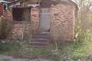 2443 Delaware St, Gary, IN 46407 - Photo 5