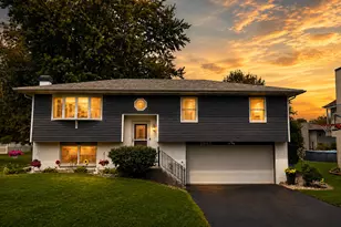 1947 Loganberry Ln, Crown Point, IN 46307 - Photo 1