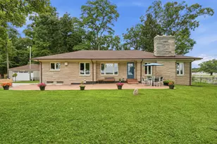 6110 Colorado St, Hobart, IN 46342 - Photo 1