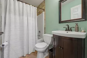 806 Galway Dr, Valparaiso, IN 46385 - Photo 19