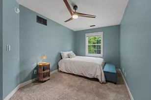 806 Galway Dr, Valparaiso, IN 46385 - Photo 17