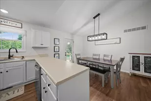 11511 Laurie Dr, Wheatfield, IN 46392 - Photo 15
