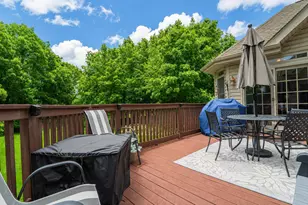 9385 Julia Dr, Saint John, IN 46373 - Photo 19